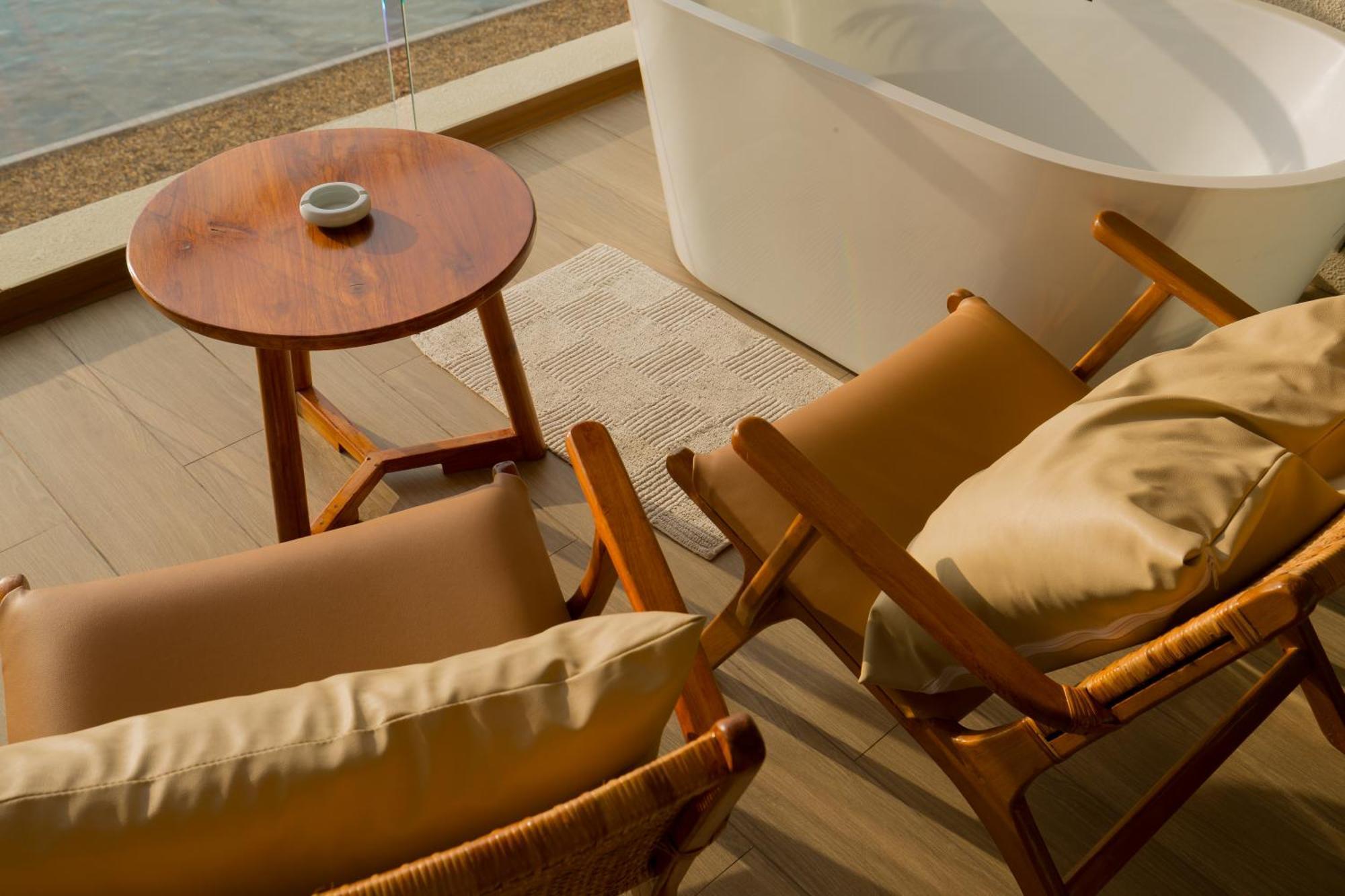 Tasana Bar And Luxury Resort Ko Lan Exterior foto